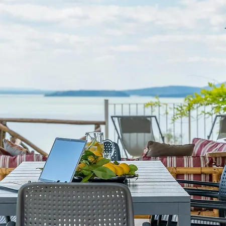 Βίλα Polvese Luxury Estate Magione