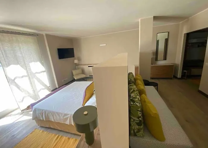 Polvese Luxury Estate Villa *